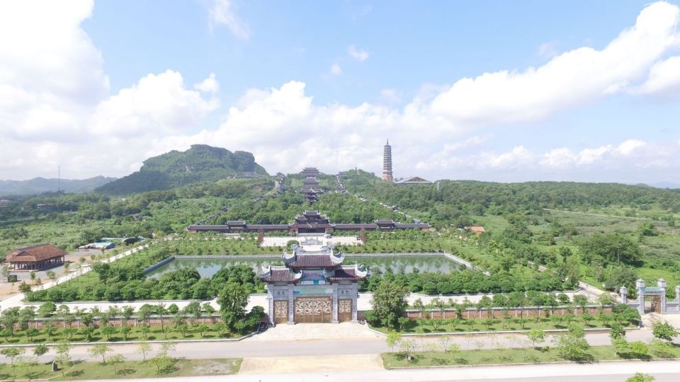 From Hanoi: Trang An & Bai Dinh Pagoda Full-Day Private Tour - What to pack (so the day doesn’t annoy you)