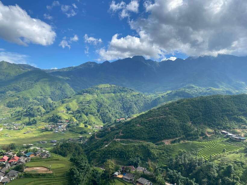 From Hanoi: Trek and Stay: 3-Day Sapa Highlands Adventure - Day 2: Y Linh Ho and Lao Chai before Ta Van homestay dinner
