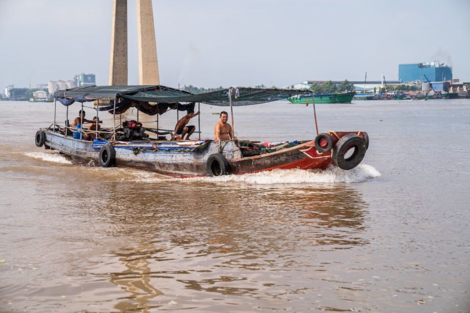 From Ho Chi Minh: Classic Mekong - My Tho, Ben Tre Full Trip - Getting there: the AC mini-van and the 70 km run to My Tho