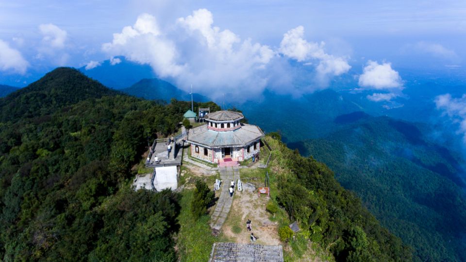 From Hue/Da Nang/Hoi An: Bach Ma National Park Trekking Tour - Morning in the park: Hai Vong Dai Peak and panoramic view time
