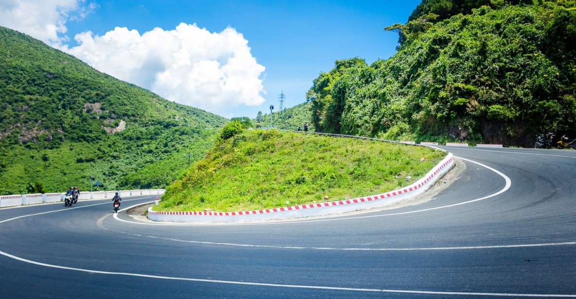 From Hue: Hai Van Pass Motorbike Tour to Da Nang or Hoi An - Getting started in Hue: pickup and motorbike comfort basics