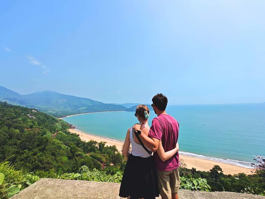 From Hue: Hoi An Guided Bus Tour with 4 Scenic Stops - Where the morning starts in Hue (and why timing matters)