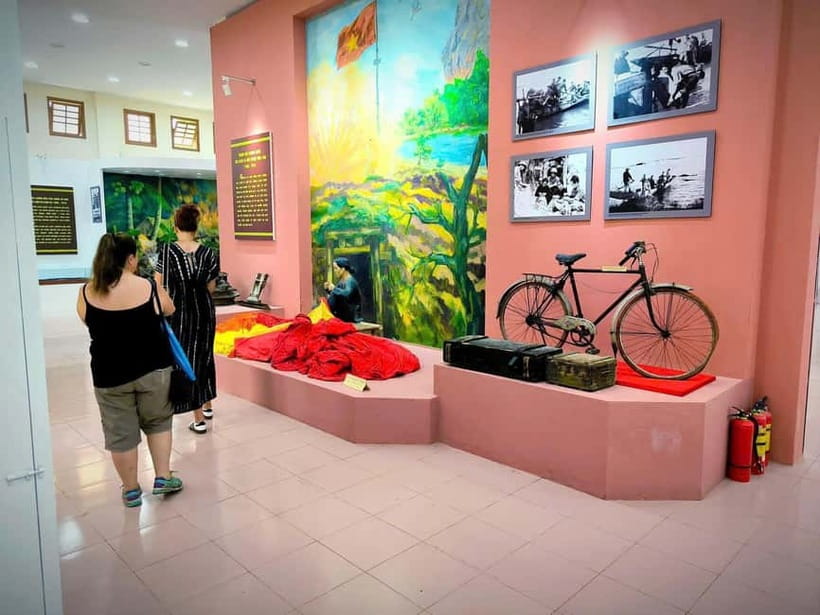 From Hue: Vinh Moc Tunnels & DMZ Local Insight Tour - Key things that make this Hue–DMZ day tour work