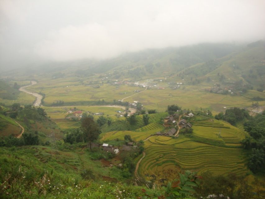 From Sa Pa: 5-Hour Muong Hoa Valley Trek and Ethnic Tribes - Dzay tribe contrast: comparing customs and costumes in plain sight