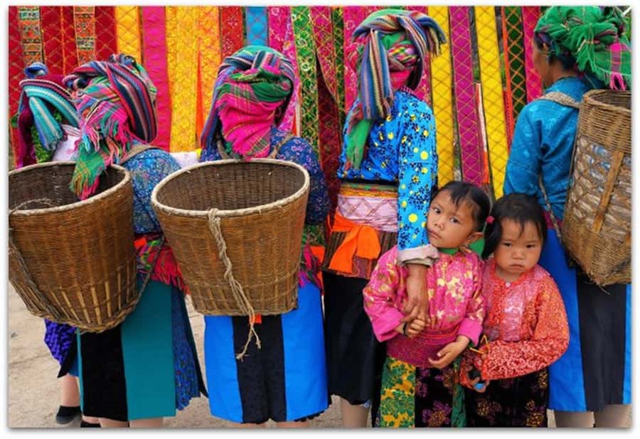 From Sa Pa: Sunday Bac Ha Market Group Tour - Bac Ha Sunday Market: Your best chance to shop and watch real trading