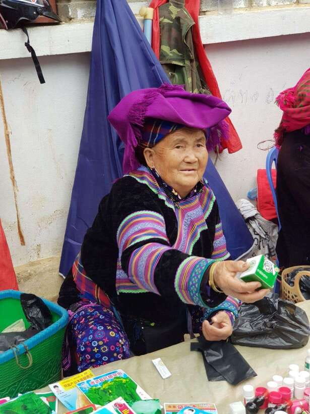 From Sapa: 1D Local Bac Ha Sunday Market Tour - Best seller - Entering Bac Ha town: the ride sets the tone