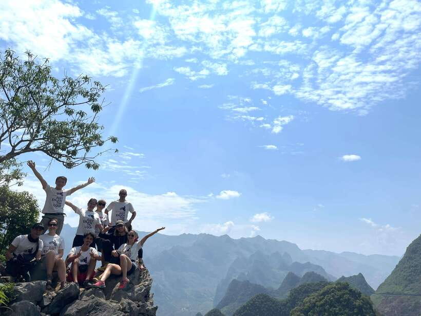 From Sapa: 3 Day Ha Giang Loop Motorbike Tour With Rider - Day 4 loop finish: Du Gia markets, Du Gia waterfall, and Thai An lunch before Ha Giang