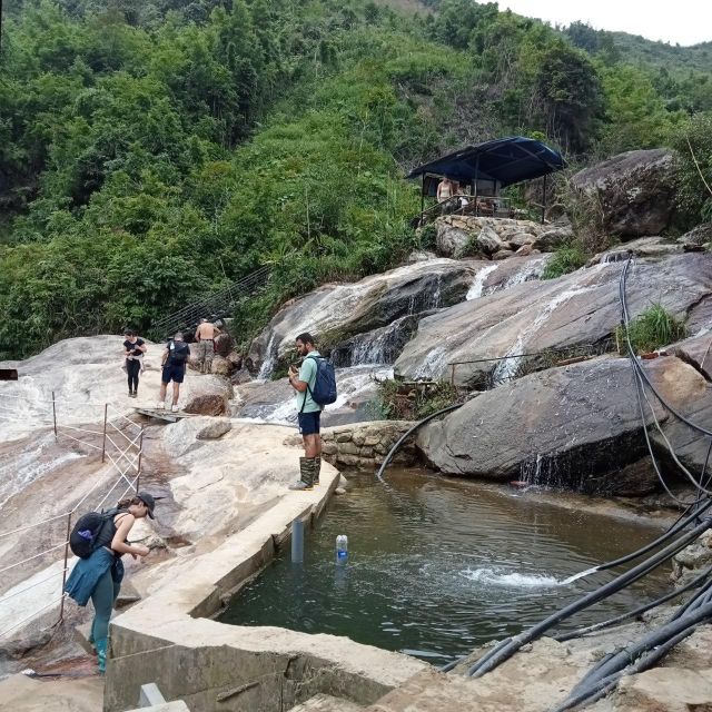 From Sapa: Guided Full-Day Trekking with Lunch and Drop-Off - The return: short walk to the bus, then back to Sapa