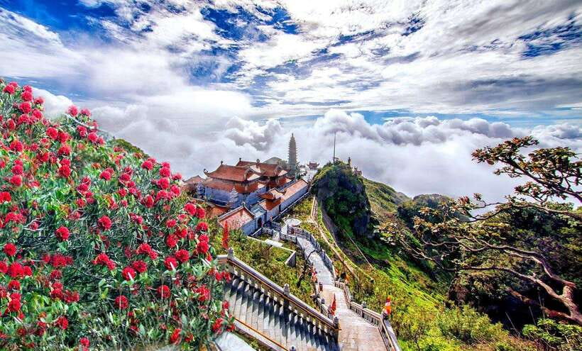 From Sapa:Cable Car Ticket To Fansipan Legend & Car Transfer - The main route on Fansipan: major stops that shape your experience