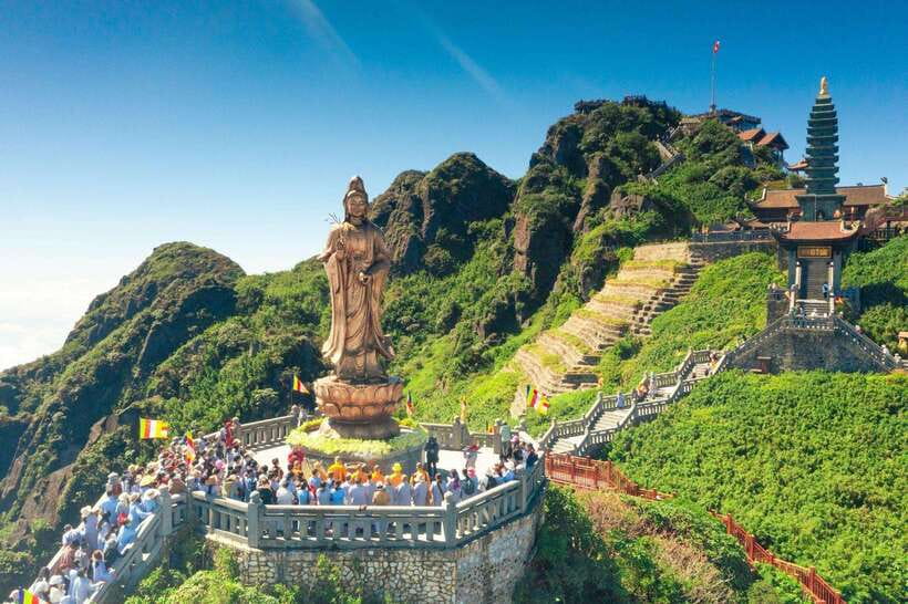 From Sapa:Cable Car Ticket To Fansipan Legend & Car Transfer - Private hotel pickup in Sapa center: a big part of the value