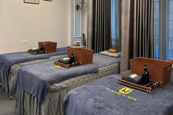 Full Body Combo with Aromatherapy or Deep Tissue treatment - Finding Hoang’s Spa in Hanoi’s Old Quarter