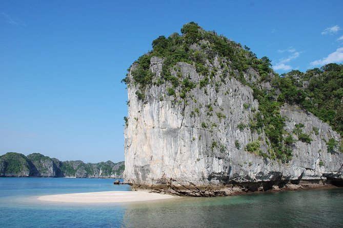 Full day boat trip with Cat Ba Captain Jack to Lan Ha Bay and Ha Long Bay - Three Peaches beach time: swim, relax, repeat