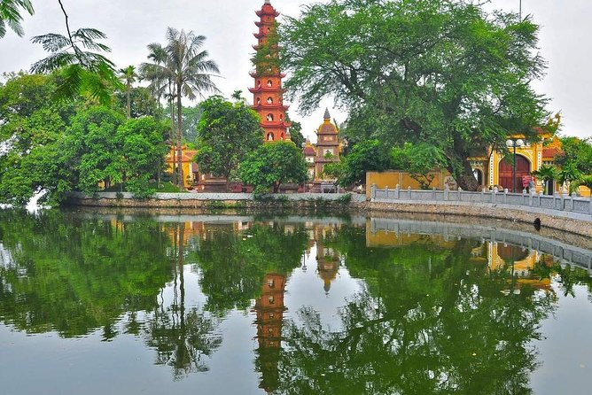 Full-Day Hanoi City Private Car Charter - Stop 4: Tran Quoc Pagoda (Chùa Trần Quốc) on the West Lake