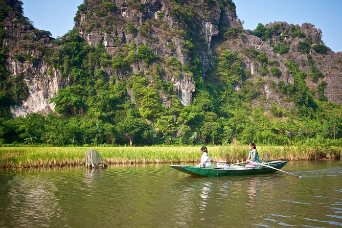 Full day Hoa Lu, Tam Coc and Mua Cave by Limousine from Hanoi - Timing, Transfers, and How to Avoid Stress in a 12-Hour Loop