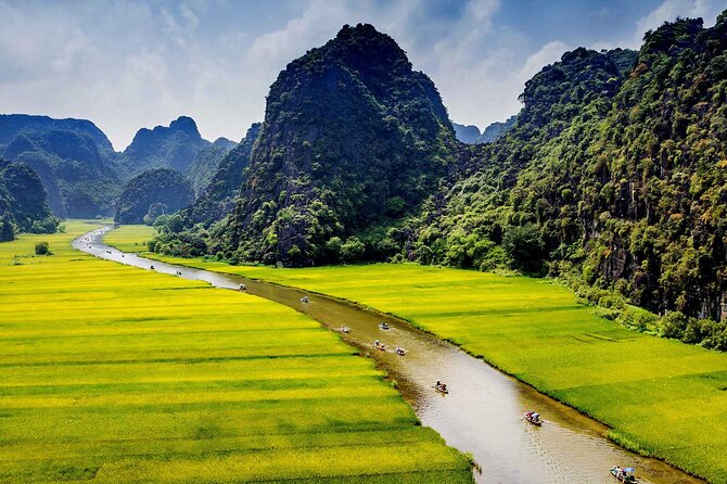 Full day Hoa Lu, Tam Coc and Mua Cave by Limousine from Hanoi - What to Pack and Wear for Hoa Lu, Tam Coc, and Mua Cave