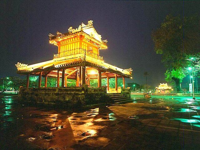 Full-Day Hue City Tour with Entrance Fees and Lunch - Hat and Incense Workshop: Women’s Craft You Can Bring Home