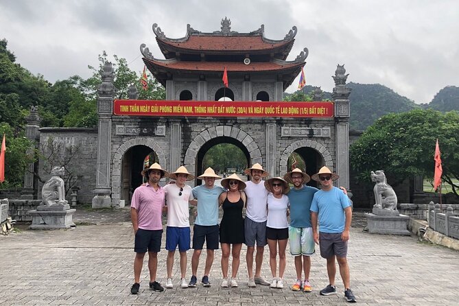 Full-Day Ninh Binh Highlights Tour from Hanoi - Tam Coc on the Ngo Dong River: Sampan Through Three Caves