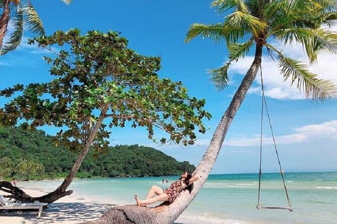 Full day Phu Quoc Discovery 4 Island with Cable Car Tour - Snorkeling with included gear: what to expect (and what to bring mentally)