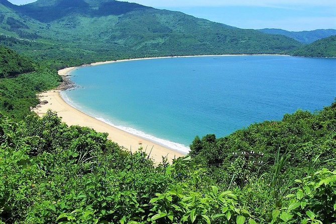 Full-Day Private Motorbike Tour in Hai Van Pass with Lunch - Motorbike comfort and gear: what’s included (and what you should bring mentally)