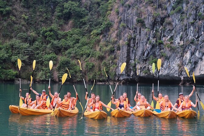 Full day trip to Lan Ha-Ha Long Bay from Cat Ba, avoid the crowds - Lunch on board: what’s included, and what you’ll actually taste