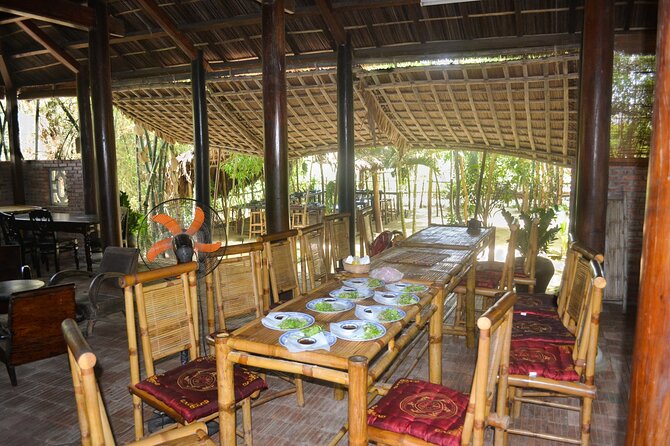 Full-Day Vietnamese Cuisine Cooking Experience with Hoi An Market Tour - The Hoi An Market start: fruits, herbs, and small tastings that make sense