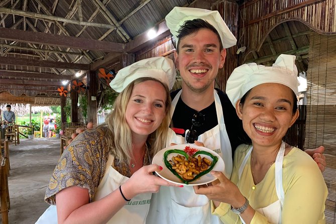Full Experience Tour: Cooking Class & Basket Boat at Eco-Village - Tra Que Vegetable Village: Farm Walks, Cycling, and How Farming Shapes the Day