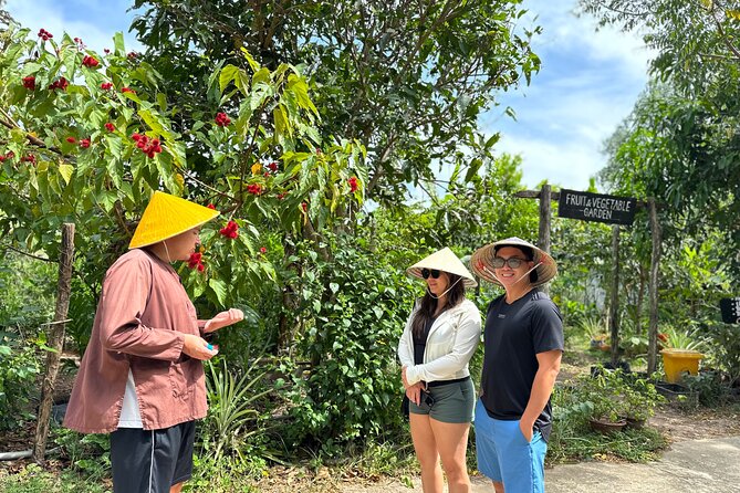 FullDay Private Tour in Starfish Beach and Phu Quoc Northern Part - Starfish Beach: off-road travel, seafood lunch, then speedboat to the best coast