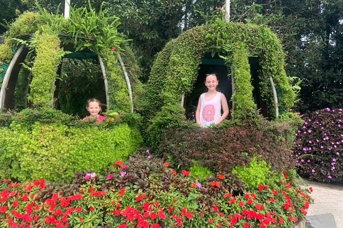 GOLDEN BRIDGE & BA NA HILLS & MARBLE MOUNTAIN-Private Guided Tour - Lunch and Transportation: Where This Tour Feels Like It Costs Less Than It Does