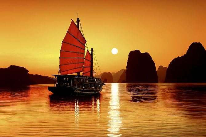Group Halong Bay Day Cruise Including Hotel Transfers from Hanoi - Hotel transfers and pickup timing: plan for traffic and buffers