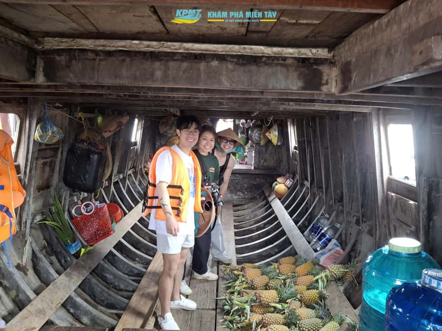 Group Tour: Floating Market, Rice Noodle, nursery vegatable - Nurseries and Fruit Gardens: Learning How Food Starts