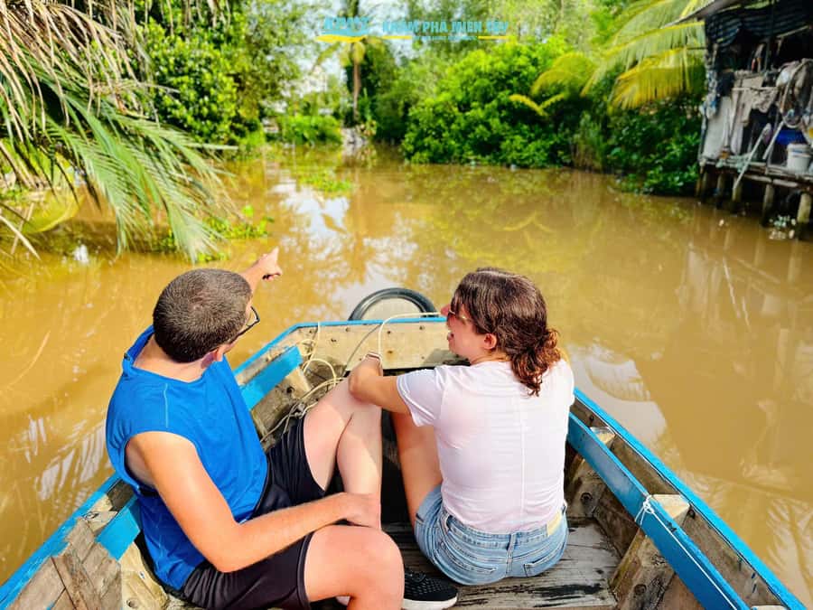 Group Tour: Floating Market, Rice Noodle, nursery vegatable - Small Group, English Guide, and the Comfort Zone