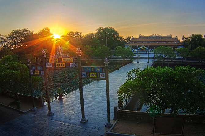 Group Tour: Visit Hue Imperial From Da Nang - Full Day Trip - Khai Dinh Tomb: royal art and a first big wow