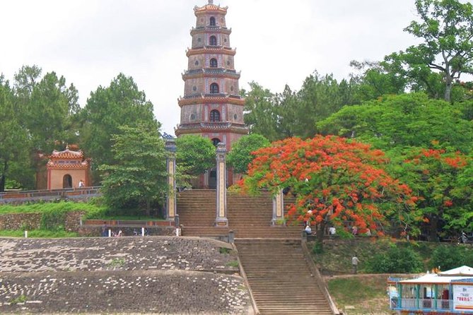 Group Tour: Visit Hue Imperial From Da Nang - Full Day Trip - Thien Mu Pagoda: Hue’s signature spiritual stop