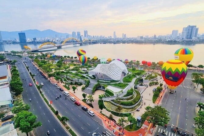 Guided Private Da Nang Luxury City Tour - Lady Buddha at Linh Ung Pagoda: scale you can measure with your eyes
