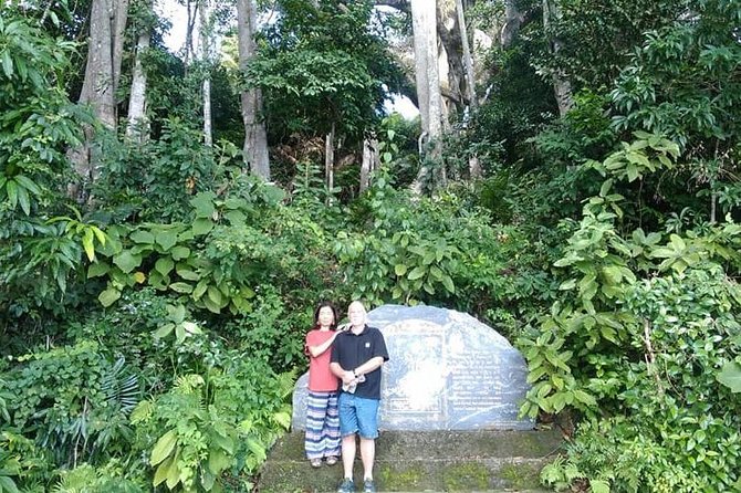 Guided Tour to Visit Marble Mountain,Lady Buddha Statue& Monkey Mountain by Jeep - Why this jeep tour makes sense for Da Nang
