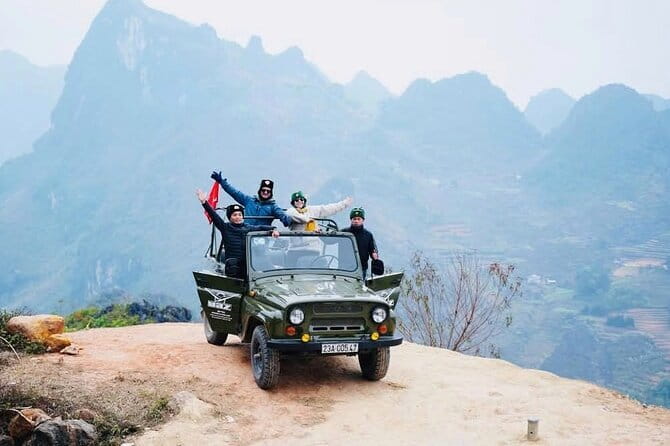 Ha Giang Jeep Tours: 3 Day 4WD + Hiking + Cruising Adventures - Day 1: Heaven Gate Road Stops, Yen Minh Lunch, and a 2-Hour Trek “No One Finds”