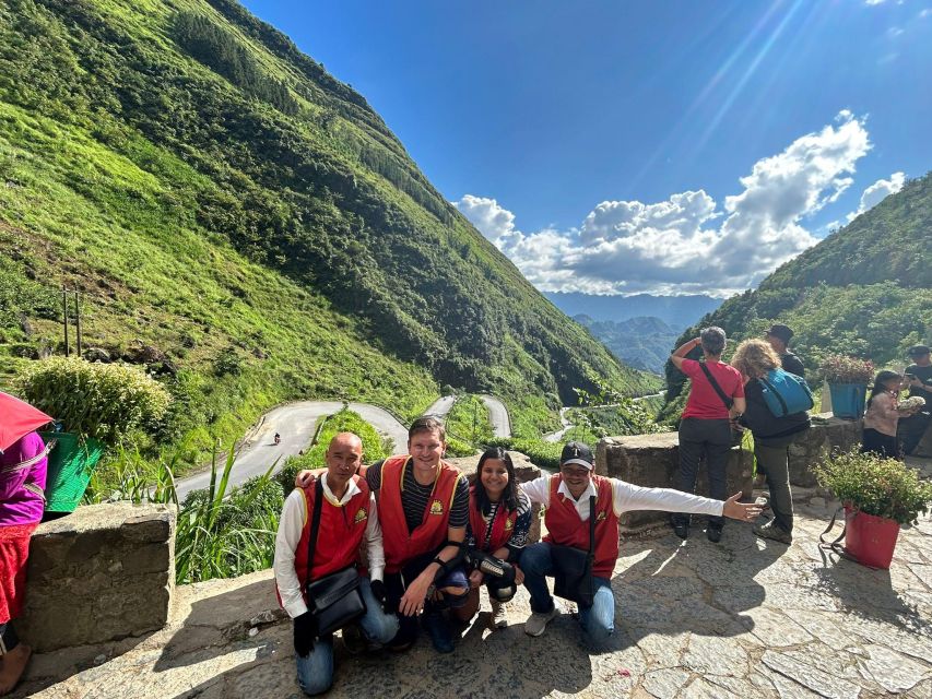 Ha Giang Loop 2 Days High quality Small Group +Private Room - Day 2: Ma Pi Leng Pass, Nho Que River views, and the return to Ha Giang