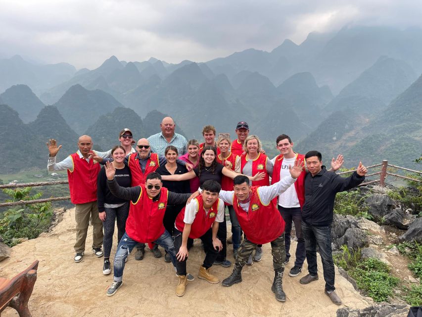 Ha Giang Loop 3 Day Hight Quality Small Group & private room - Day 1: Ha Giang city to Dong Van town via Heaven Gate and Hmong King Palace