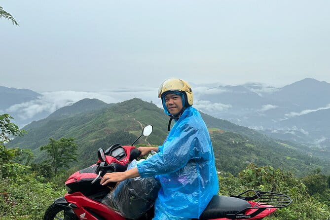Ha Giang Loop 3 or 4 days Motorcycle with Easy Riders - Safe riding and local know-how with Lee and the easy riders