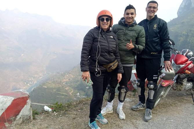 Ha Giang loop 3 or 4 Days, Small Group Tour (within easy riders) - Day 2: Ma Pi Leng Pass for the big mountain road feeling