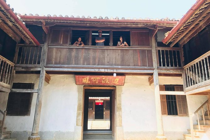 Ha Giang Loop Private Motobike Tour - 4 Days and 3 Nights! - Homestays, meals, and wet-weather gear: the unglamorous stuff that makes it enjoyable