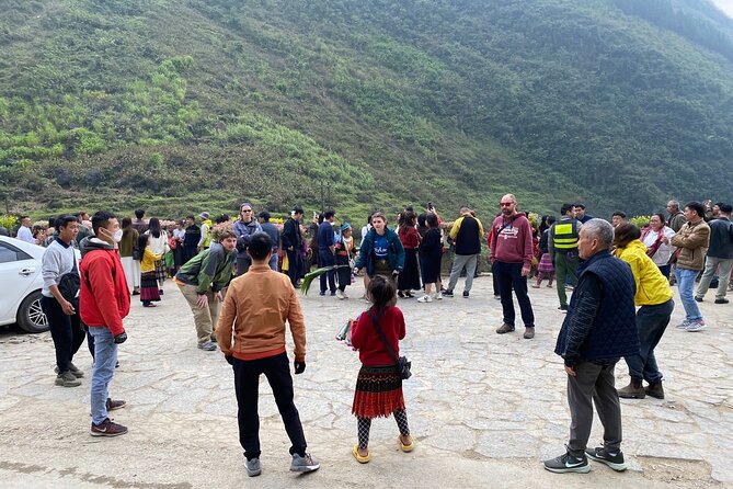 Ha Giang Majestic Tours -3 days Easy Rider Package. - Day 1: Ha Giang Wanderlust to Bac Sum Pass and Heaven Gate