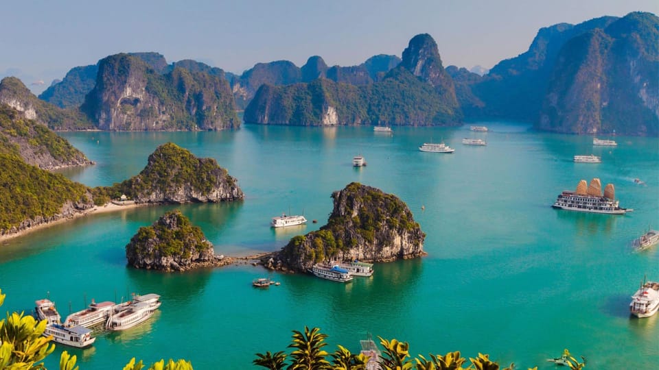 Ha Long 1 Day Luxury Small Group & Kayaking - From central Hanoi to Tuan Chau Harbor: the early start made easy