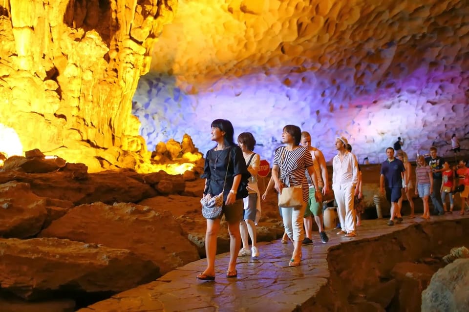 Ha Long 1 Day Luxury Small Group & Kayaking - Luon Cave kayaking: blue-water time instead of just watching