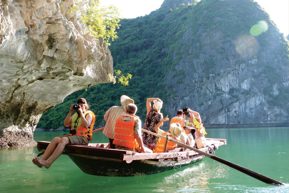 Ha Long 1 Day Luxury Small Group & Kayaking - Cruising Ha Long Bay on a 5-star style boat (pool included)