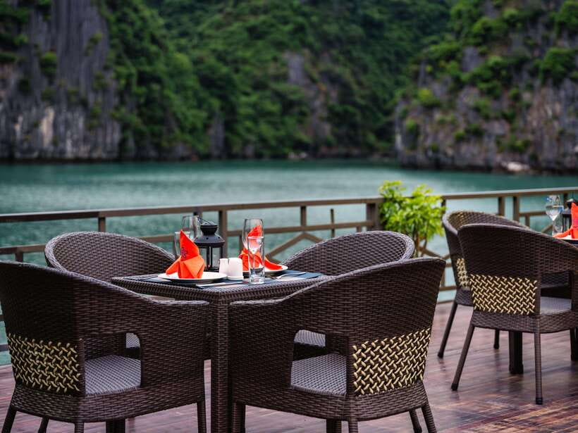 Ha Long Bay: 2-Day Tour with La Pandora Boutique Cruise - Should you book La Pandora for your 2-day Ha Long Bay plan?