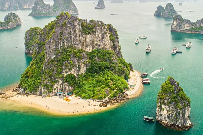 Ha Long Bay Cruise Day Tour-best selling: Included transportation - Lunch, Comfort, and Group Size on a 60-Person Max