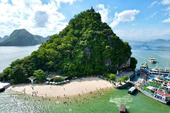 Ha Long Bay Day Cruise From Ha Noi - Titov Island and Titov Peak: the panoramic view payoff