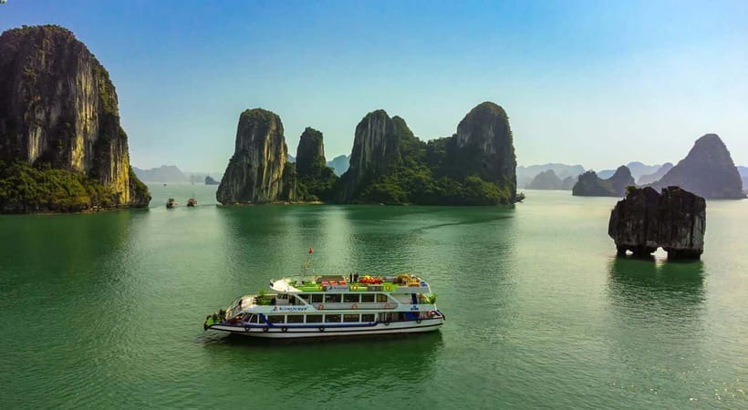 Ha Long Bay Day Trip with Best Price - Surprising Cave: why this stop works even with a tight schedule