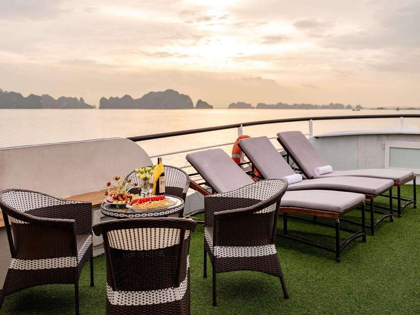 Ha long Bay day trip with Deluxe cruise - Two Pickup Options That Actually Matter in Real Life